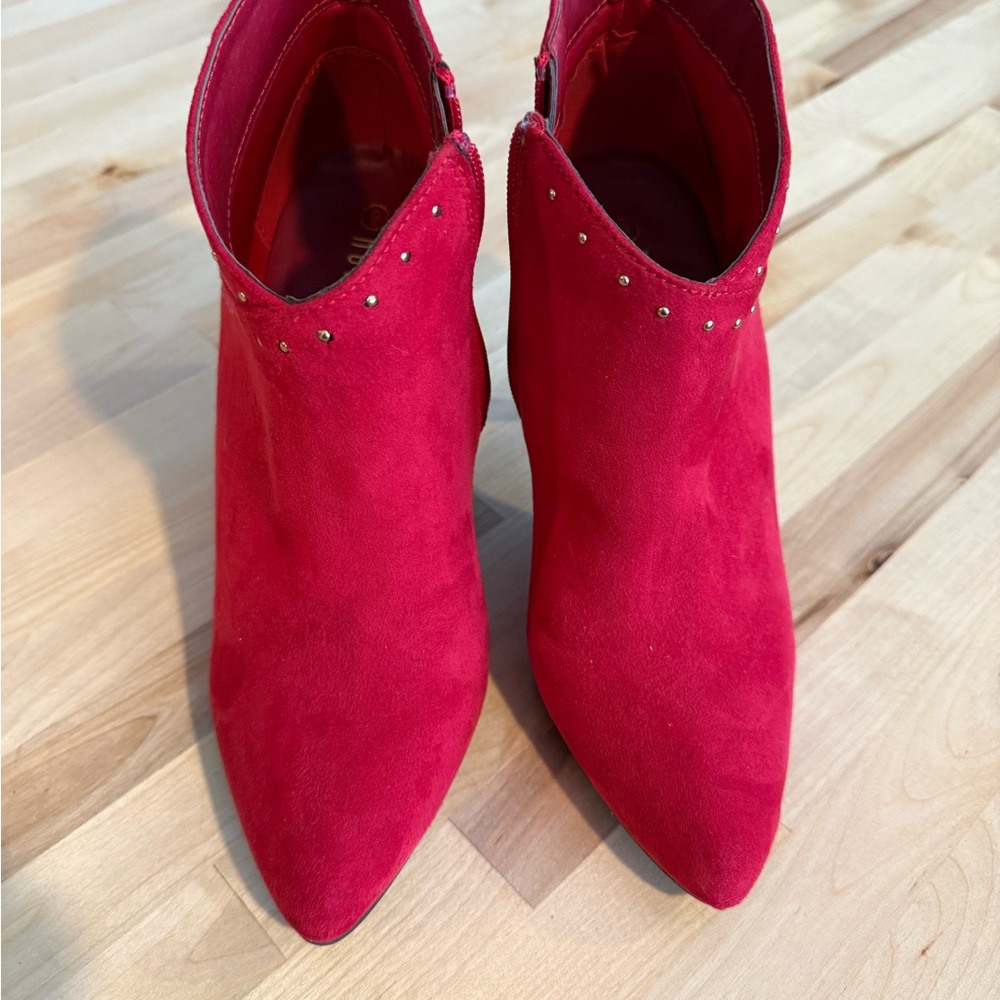 Rouge! Vibrant Red Ankle Booties